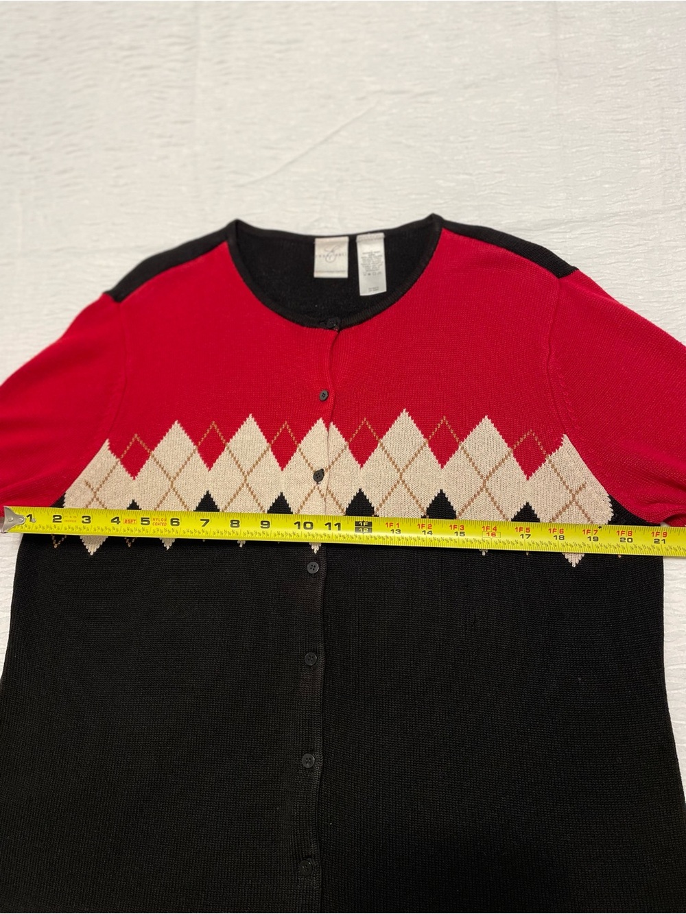 Gorgeous Emma James Red, Black and Cream Argyle Button-Front Cardigan - Picture 4 of 6
